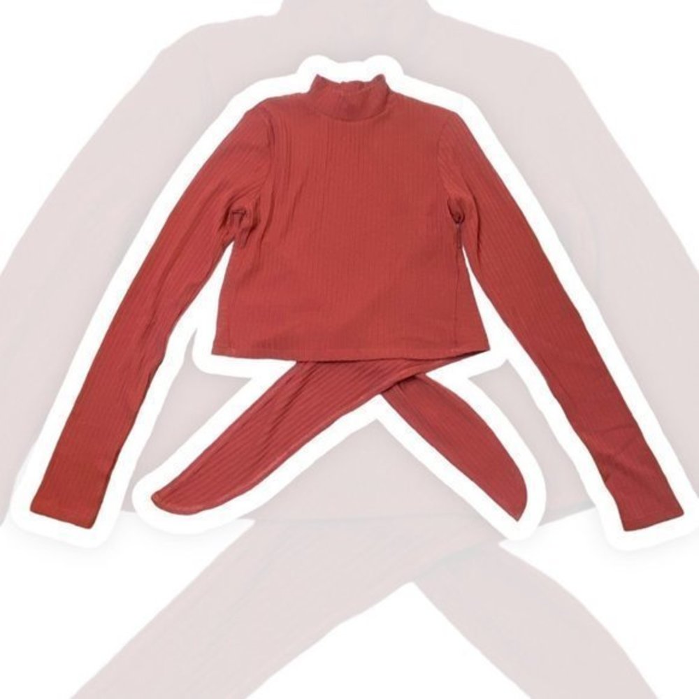 Forever 21 Mauve Ribbed Long Sleeve Crop Top- size small